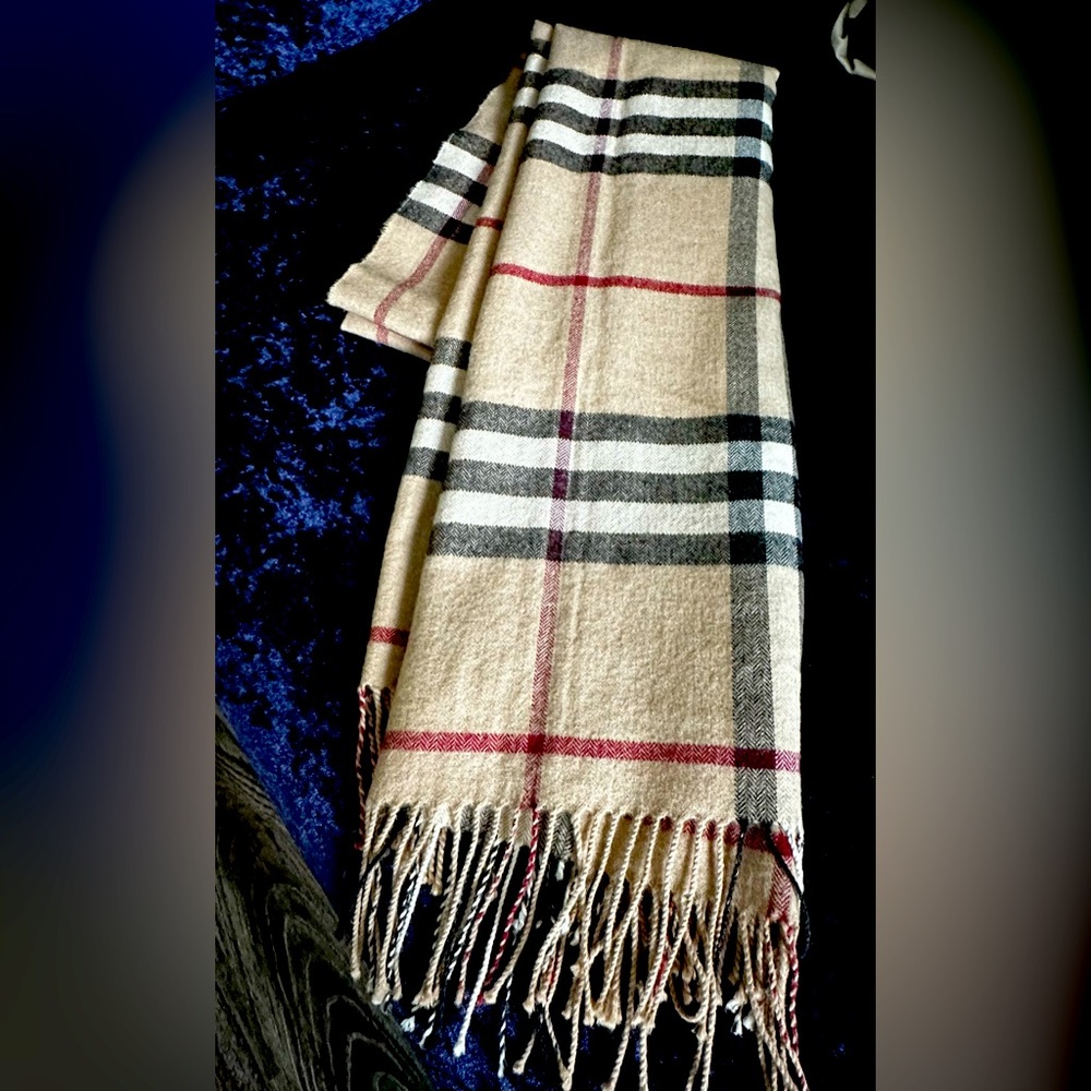 Burberry The Classic Check Scarf for Women - Camel